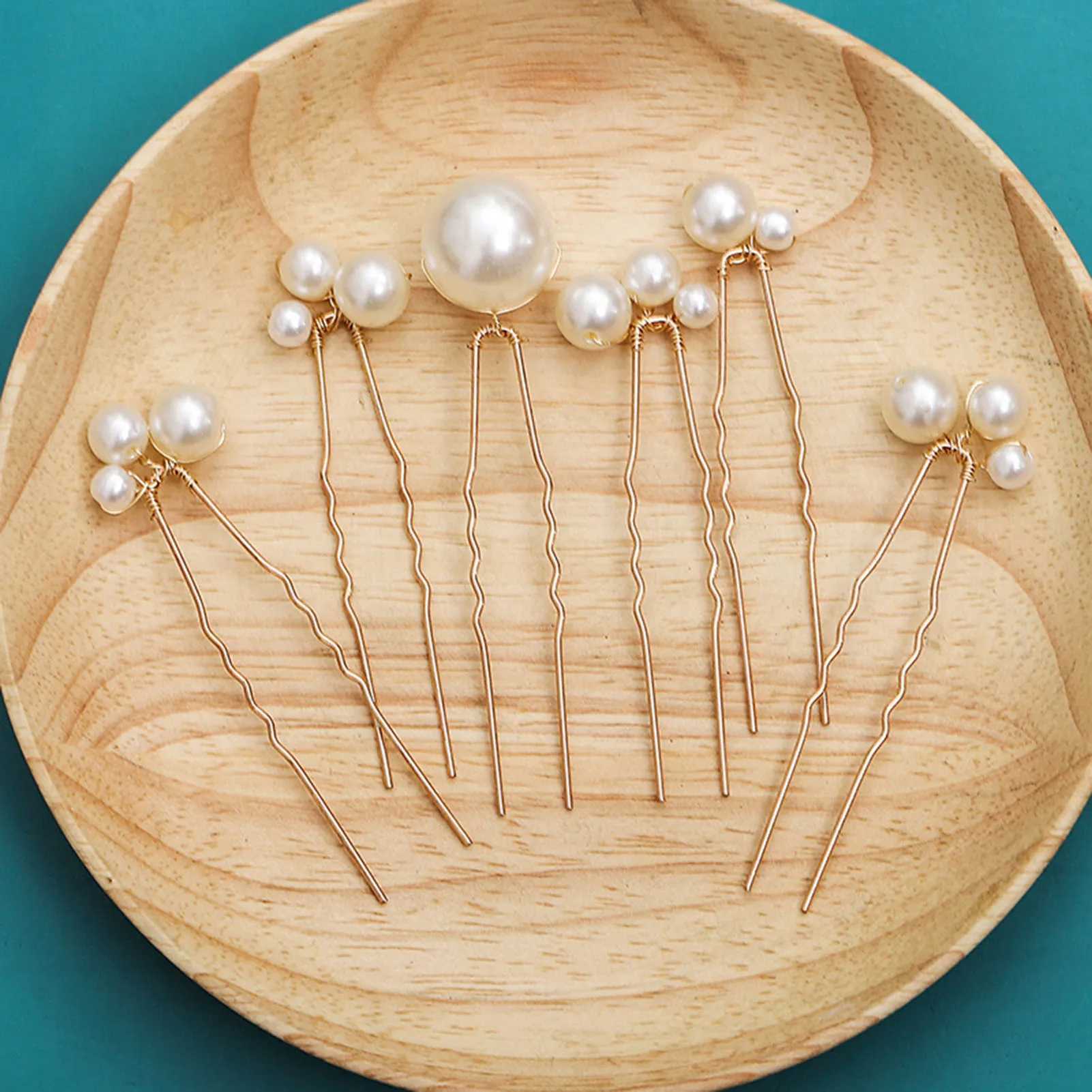 Bride Pearl Hairpin Wedding Hair cessories Golden Alloy Ushaped Hair Clip Beauty Lady Engagement Headpiece Retro Jewelry L250928DO8Y