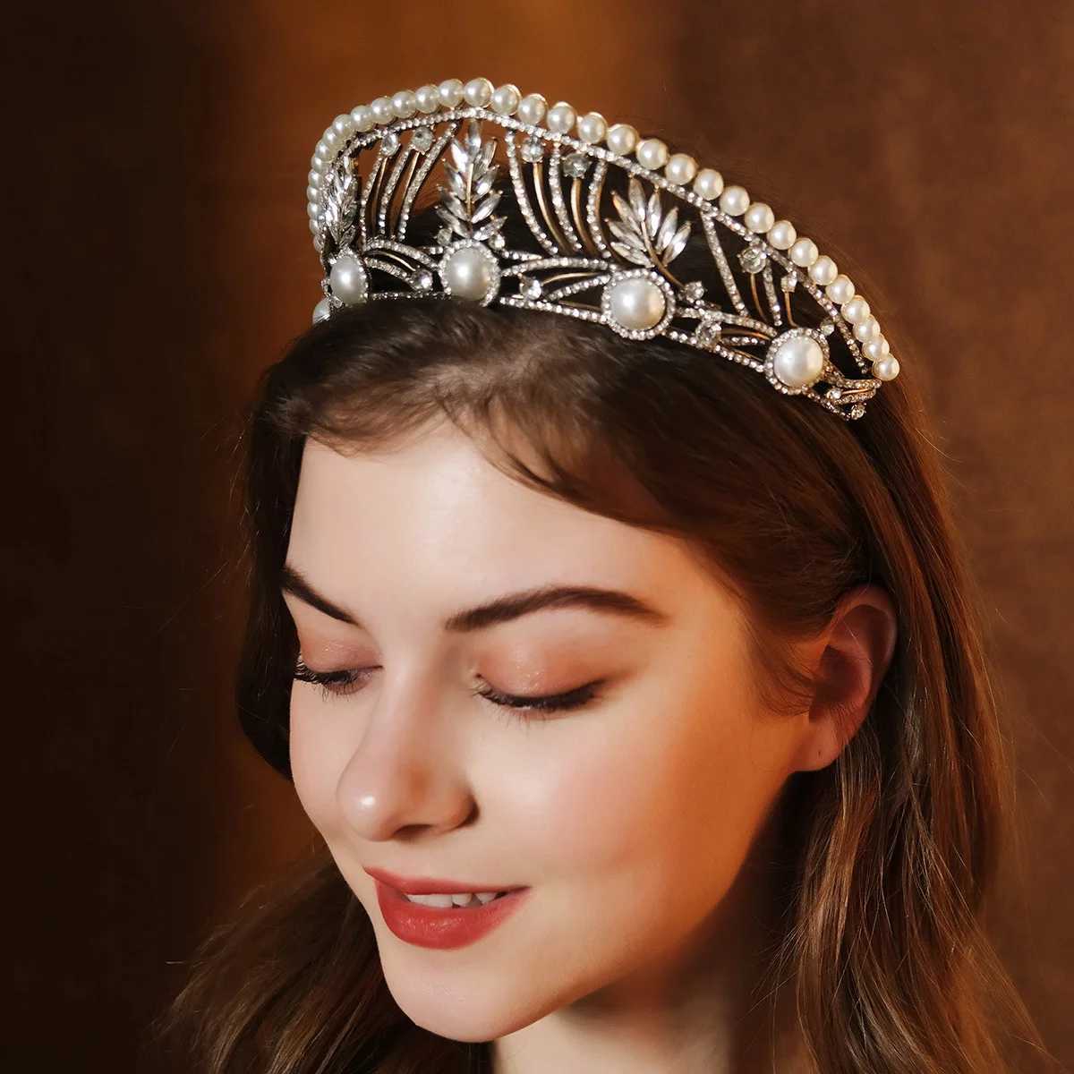 DIEZI Vintage Baroque Pearl Tiara Crown For Women Headwear Wedding Dress Elegant Queen Bridal Bride Crystal Crown Headband L2509280MP8