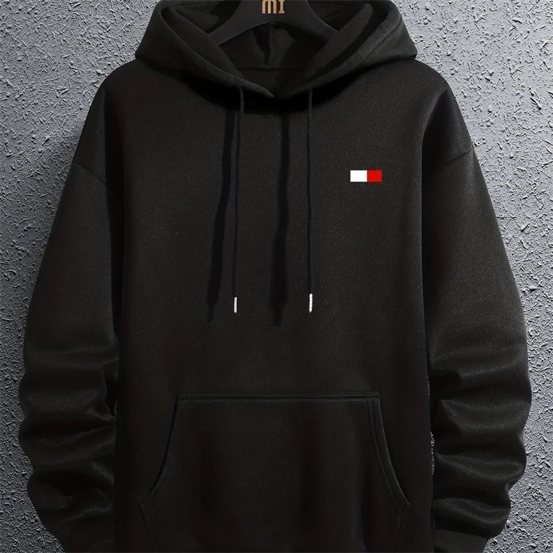 Mens Hoodies Sweatshirts Autumn Winter Hooded Fashion Sweater 231218