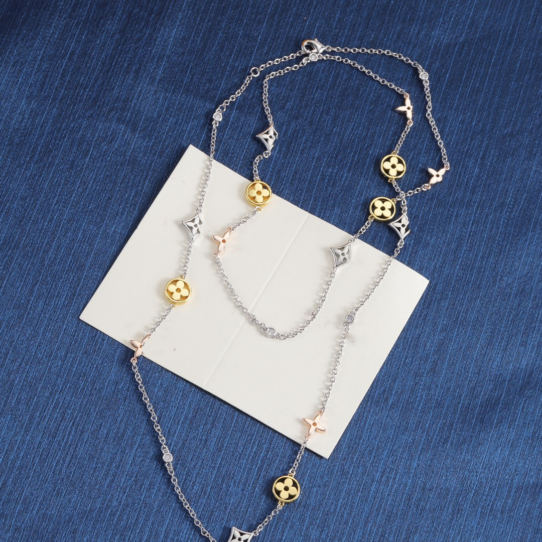 With BOX Fashion Long choker designer necklace women's old flower letter pendant necklace women's stainless steel necklace designer luxury jewelry