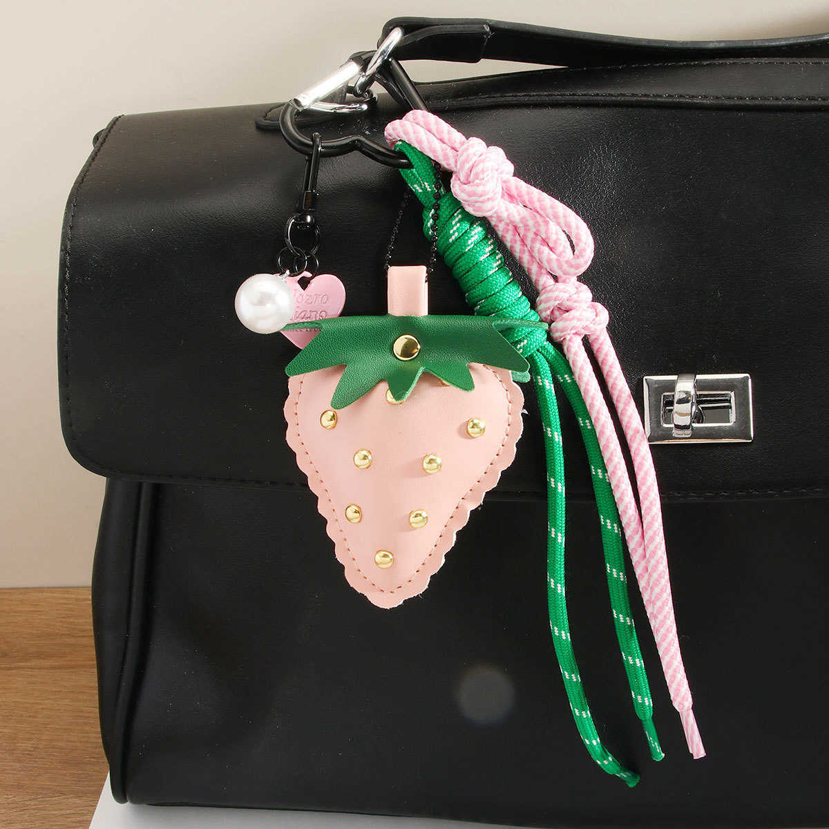 Cute Leather Strawberry Pendant Keychain Woven Chain Bag Pendant Feel H250928