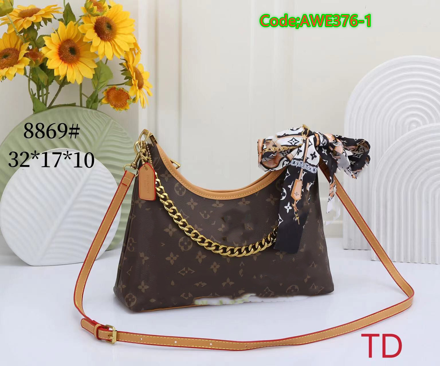 Elegant Ladies' Purse High-Quality Authentic Leather Shoulder Bag Chic Shoulder Bag for Her by Top Designers | Premium Quality Genuine Leather Pouch