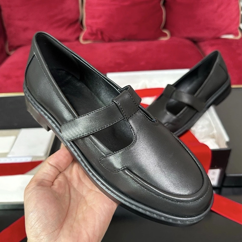 Loafers Designer Sneaker Women Dress Shoes Calfskin Turn Lock Loafer Slip-on Oxford Shoes College Loafer Fashion Shoes Casual 952