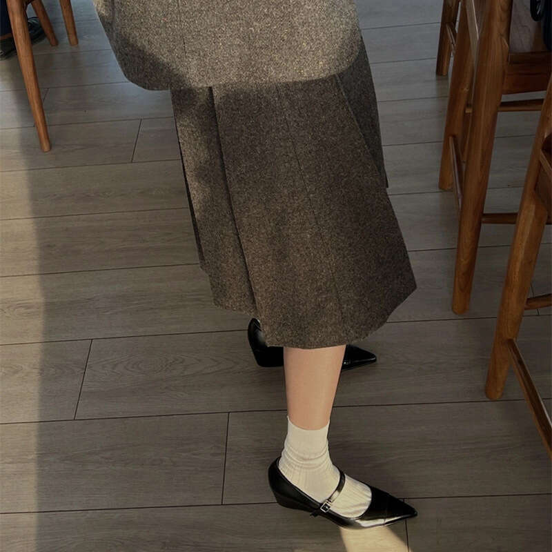 Genuine Leather French Niche Design One-Strap Buckle Pointed Toe Wedge Block heel Mary Jane Shoes for Women