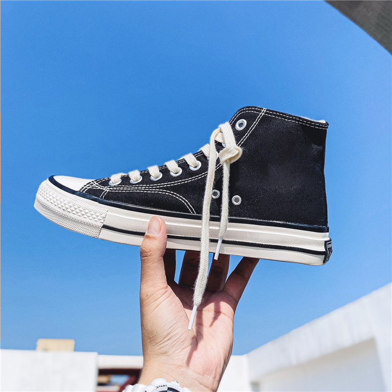 Designer shoesfabric shoes for men and women high cut and shiny oil retro Korean version versatile student fabric shoes, trendy shoes for men
