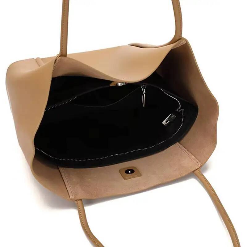 chongsukei Womens Large Tote Bag Cowhide Leather Shoulder Bag for Work Commuter Spacious Office Bag Structured Handbag