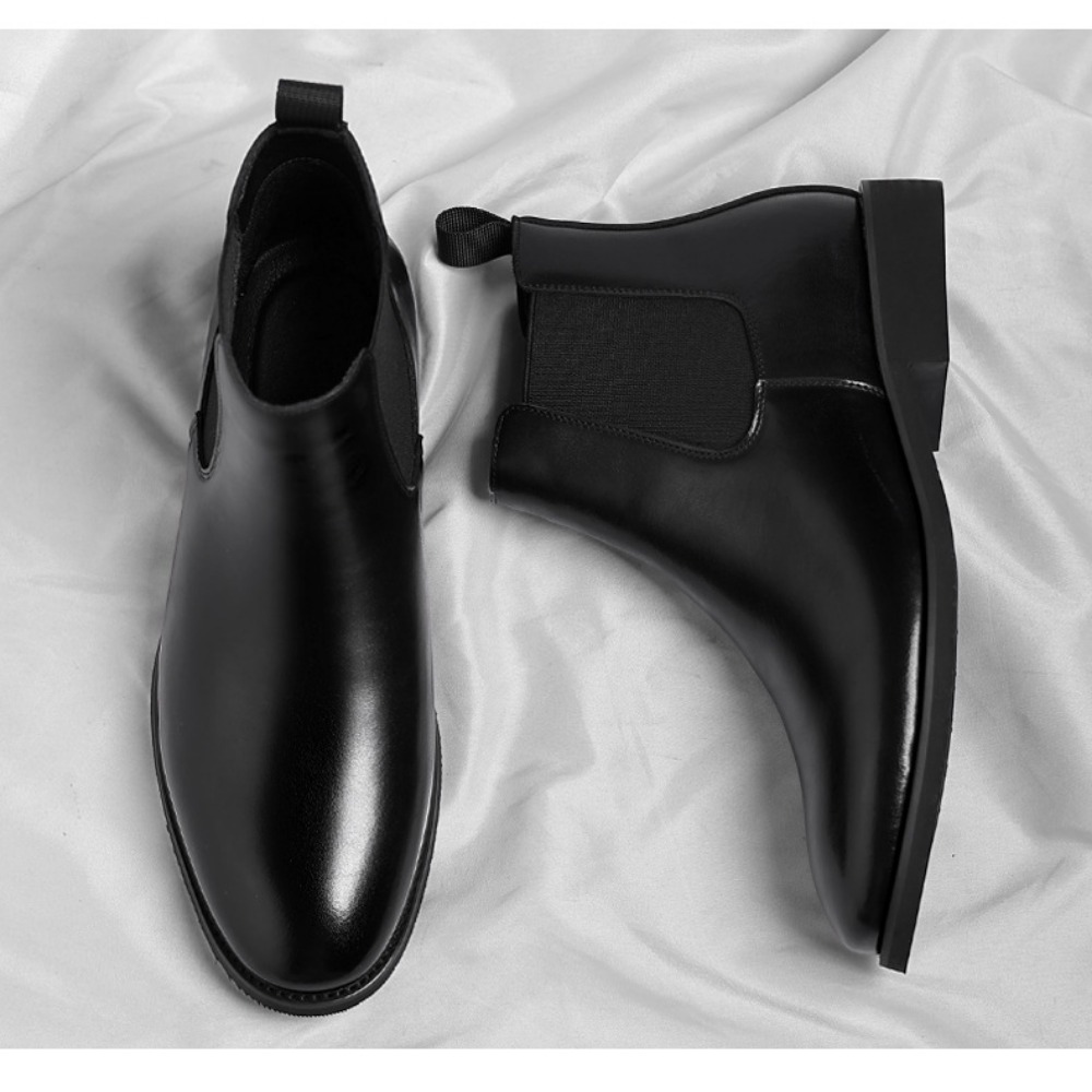 Martin Boots Mens Vintage Style Chelsea Boot with Durable Lining - Available in Various Sizes