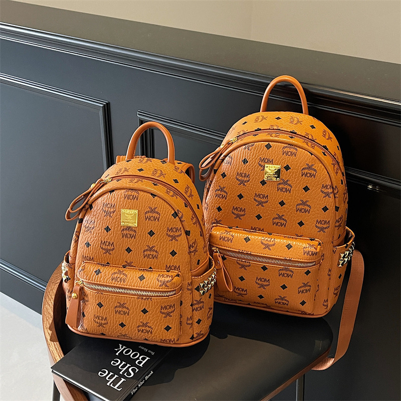 Designer Bag Luxury Bag High-Quality Women's Handbag Shoulder Bag M Home Fashion Retro Classic Flower Large Capacity Letter Rivet Backpack