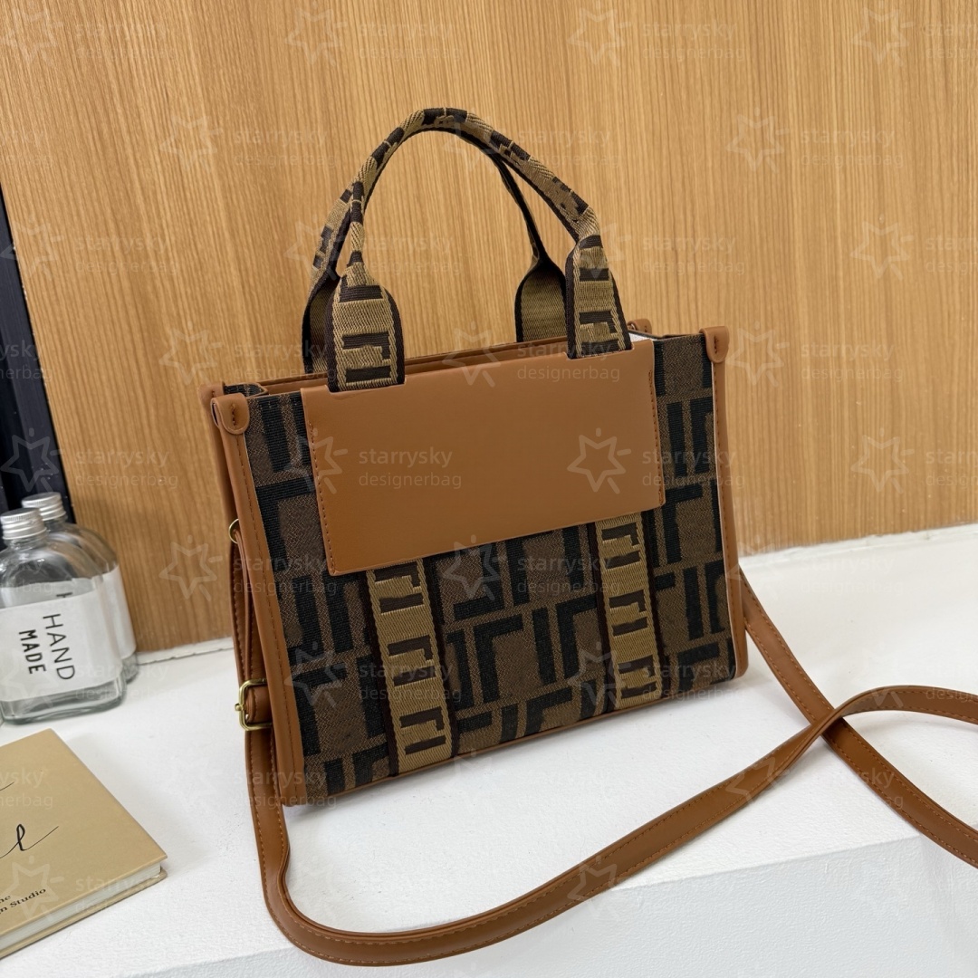 Trendy Leather Designer Bag - Multiway Shoulder & Crossbody Tote for Fashion Women Handbag