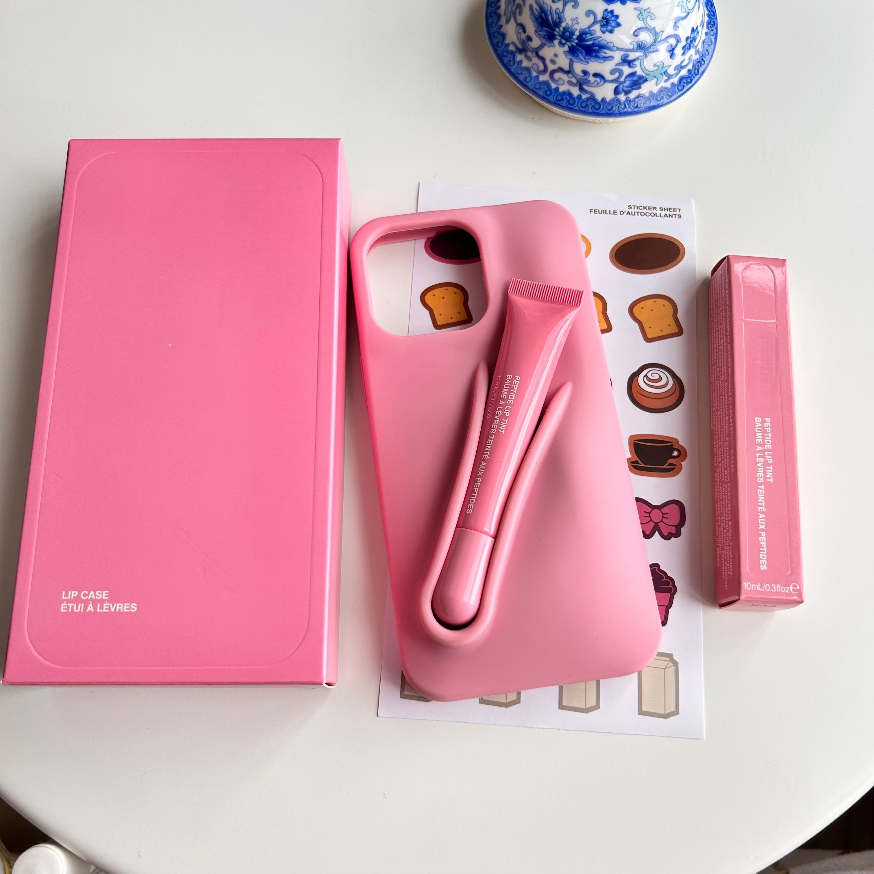 Rhodeos Lip Gloss Designer Phone Case for Apple iPhone 17 pro max cases 16 Luxury Silicone Lipgloss Lipstick Make-up Cosmetic Lip Balm Lens Bump Back 