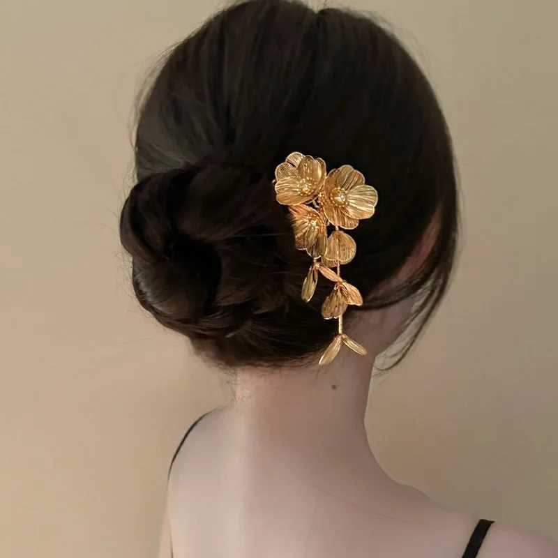 Vintage Flower Tassel Hair Clips For Women Metal Hair Stick Pins Brides Hairpins Wedding Jewelry Hair cessories L250928BQIN