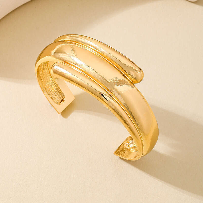 DHpet 1 of Fashionable New Metal Glossy Geometric Women's Open Bracelet Ring Jewelry Set