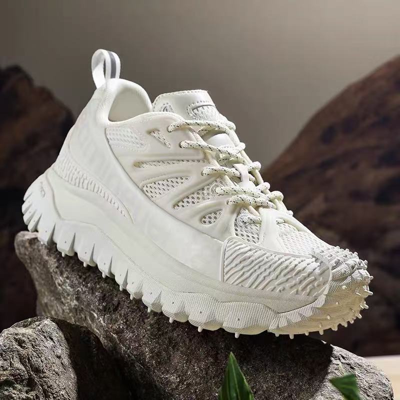 Hot selling couple shoes breathable mesh shoes ins trendy shoes thick sole heightening dad shoes men's sports casual shoes