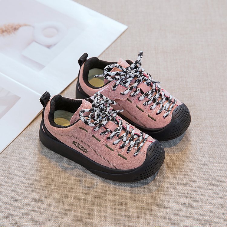 Lightweight anti Designer slip hiking shoes for children autumn and winter casual fashion new soft soled comfortable versatile designer