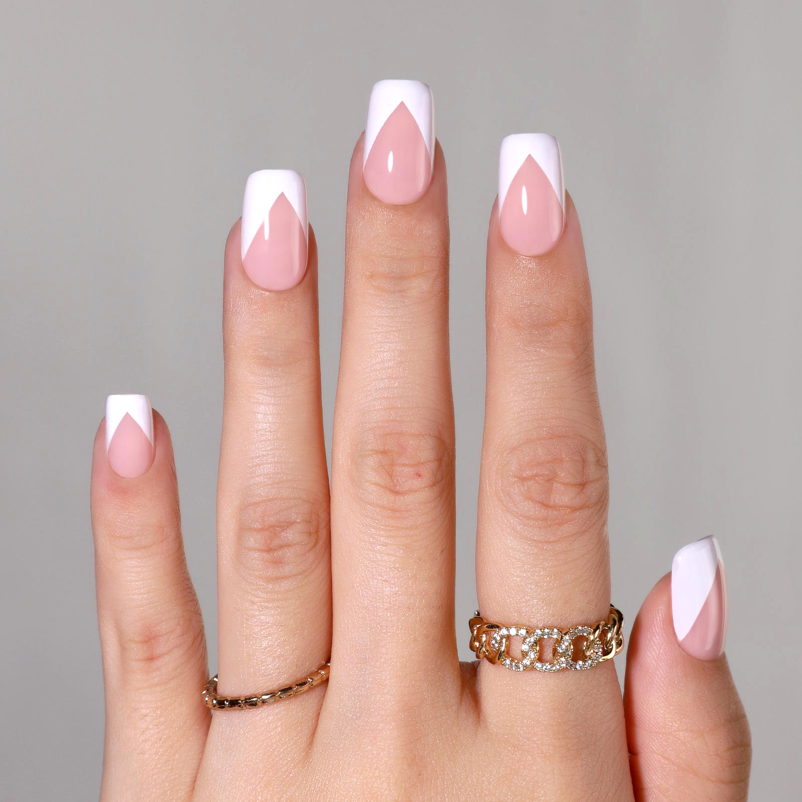 32Pcs Glossy Medium Square Press On Nails Pink French Style False Nails Artificial Finger Manicure Reusable False Nails