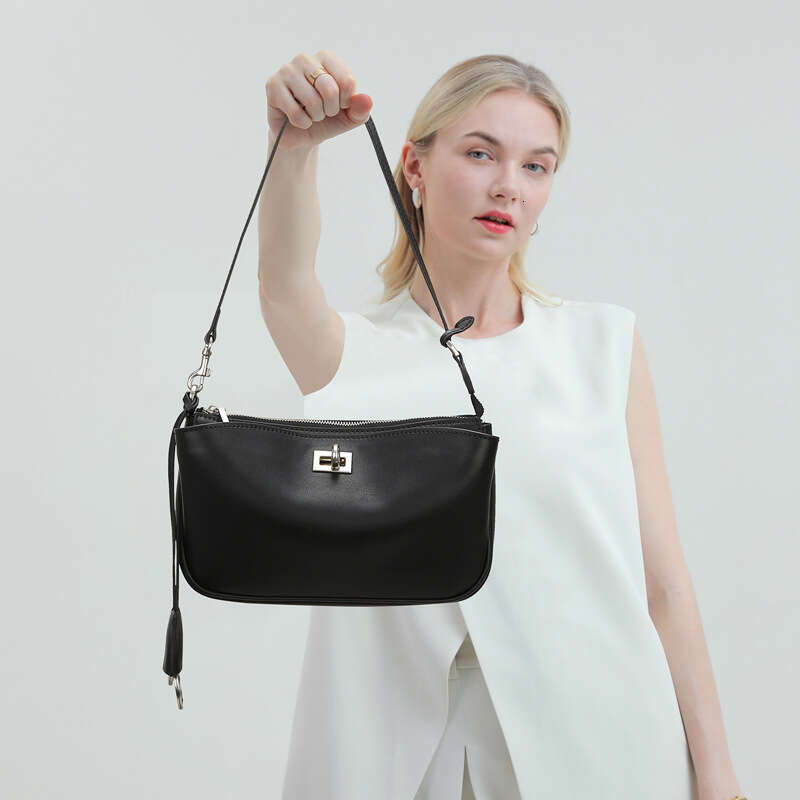 designer bag Luxury bag Crossbody Fashion Vegetable Tanned Leather Rodeo High-end Versatile Underarm Women's New Commuter Shoulder Bag