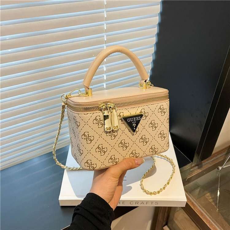 2025 Fashion Designer Bags Womens Squared Bag Chain Makeup Box Bag Shoulder Crossbody Handbag Fashion Korean Style Trendy Women's Bag
