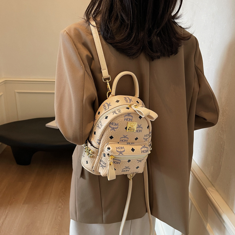 Designer Bag Luxury Bag High-Quality Women's Handbag Shoulder Bag M Home Fashion Retro Classic Flower Large Capacity Letter Rivet Backpack
