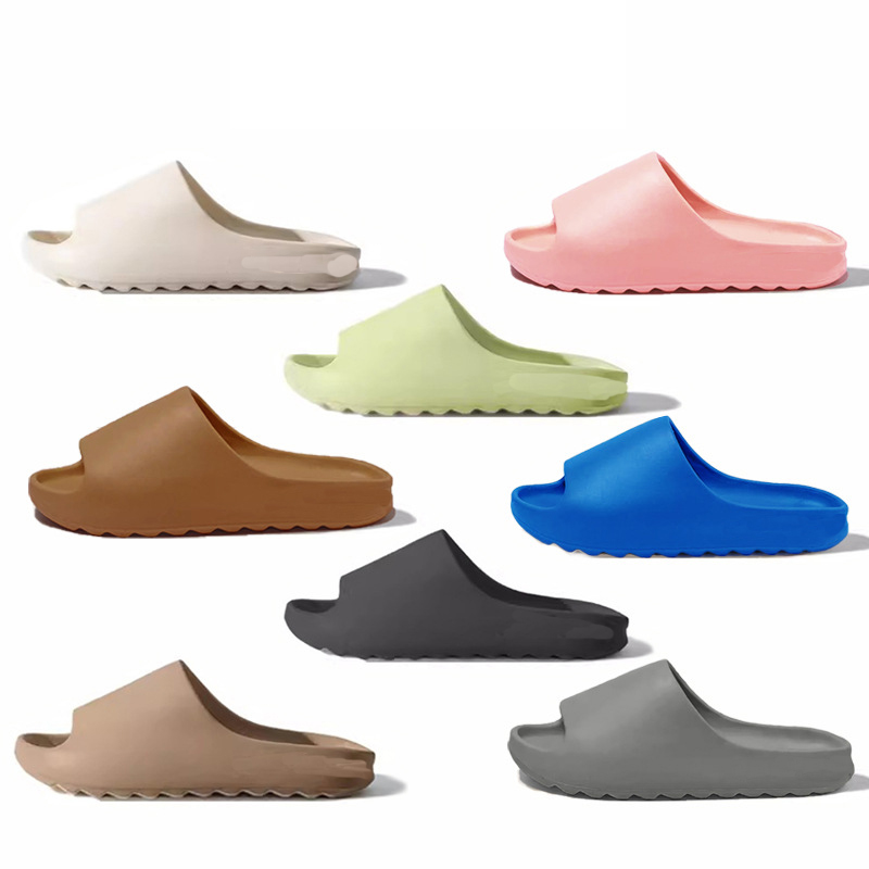 Designer slippers for men and women Slippers for women summer couple outdoor beach EVA anti slip and odor proof cool