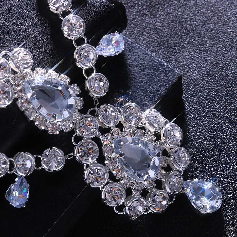 Vintage Trend Rhinestone Head Chain Forehead Headband Indian African Bohemian Hair cesories Crystal Fringe Tiara Headdress L250928K4UE