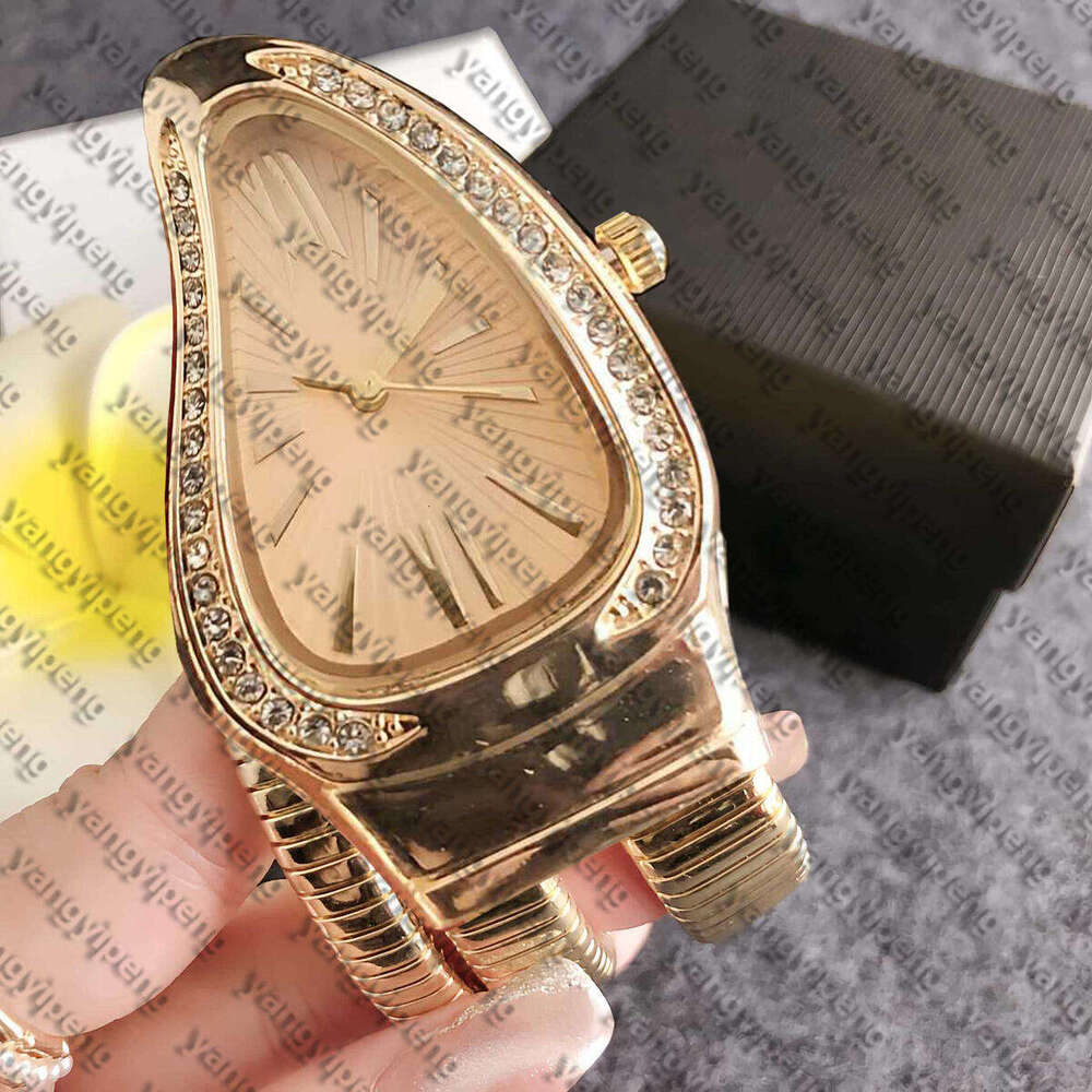Designer brand luxury watchsnake head watch ladies bracelet watch snake watch quartz watch personalized stacking watchYYP1001