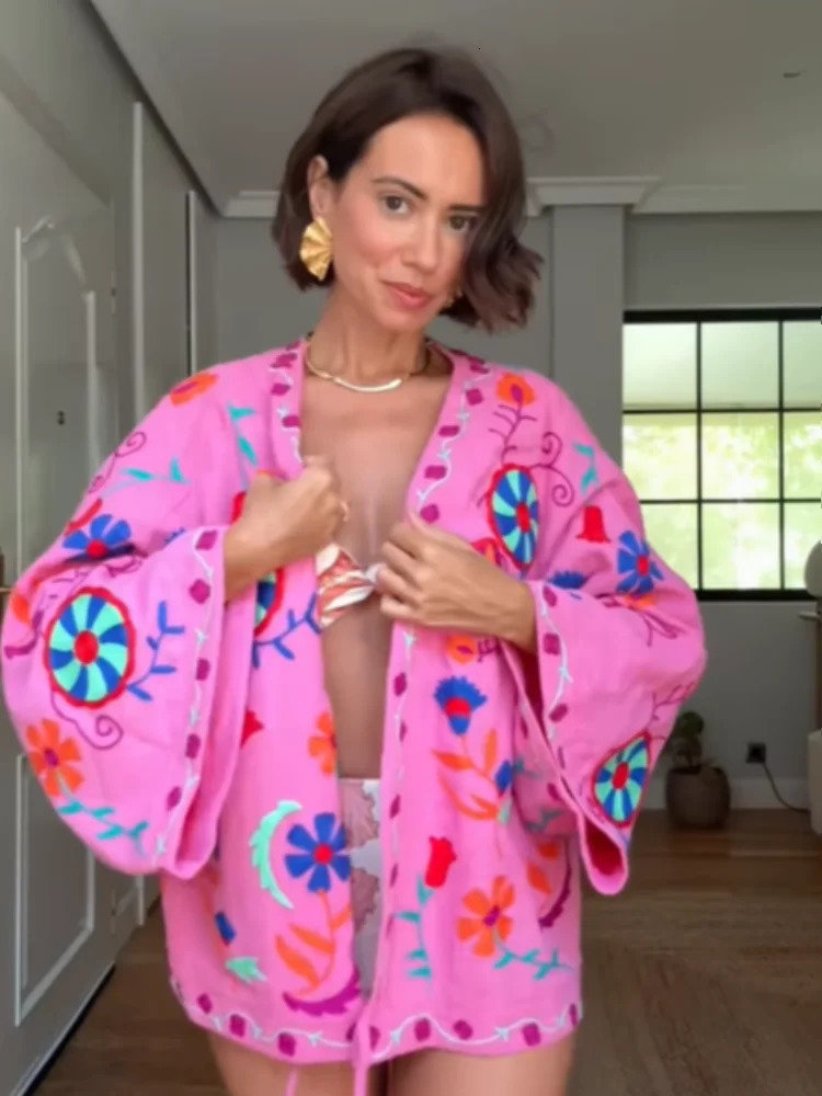 Chic Embroidery Pink Lace Up Woman Short Coat Casual Long Sleeves V Neck Jacket 2025 Autumn Lady Street Outerwear 250917Z