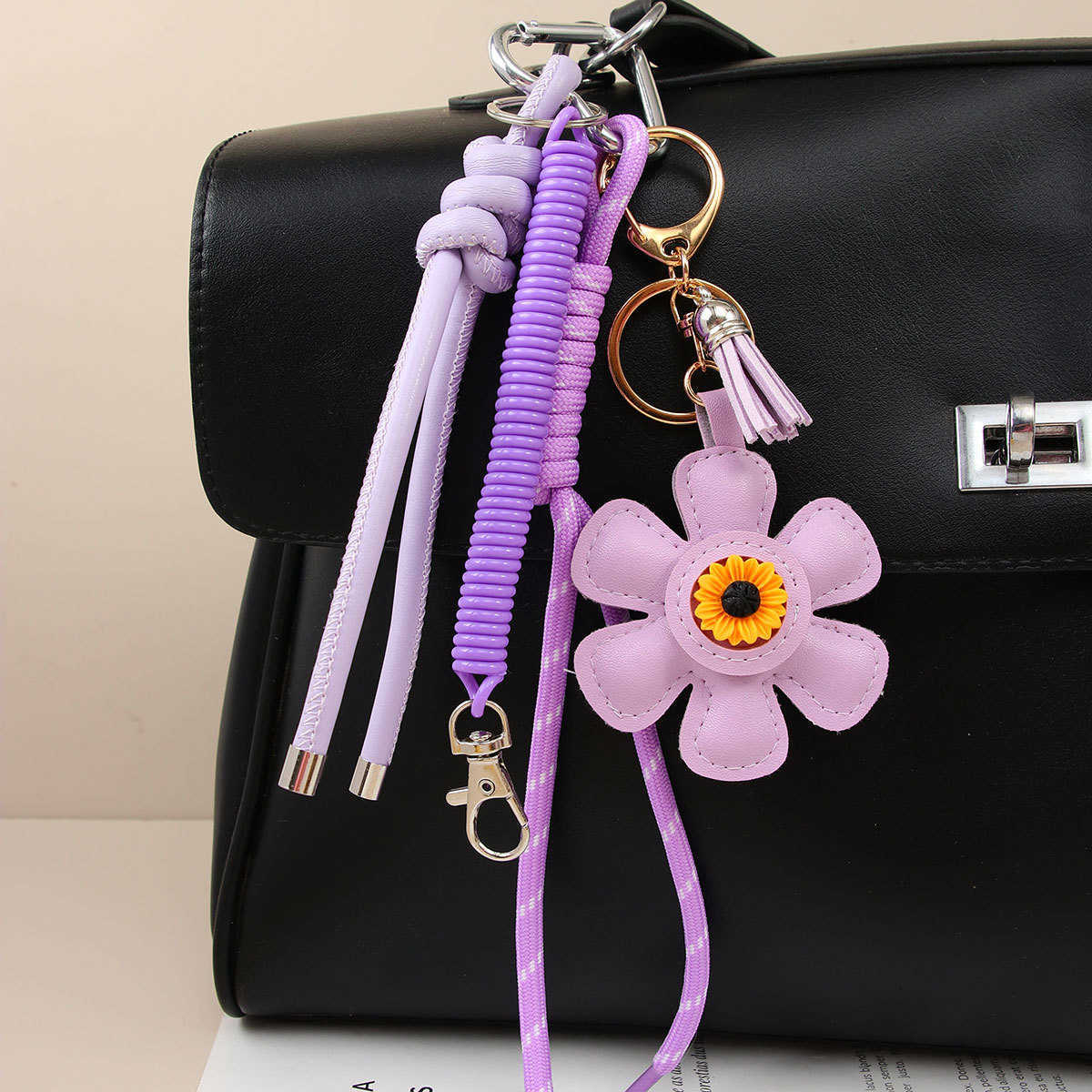 Creative Small Daisy Bag Pendant Sunflower Woven Bag Pendant Keychain H250928
