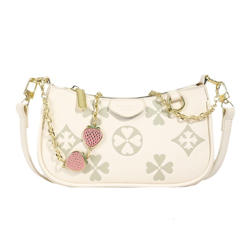 designer bag Embossed Four-Leaf Strawberry Diamond Pendant Chain Shoulder Simple Commuter Crossbody Underarm Bag