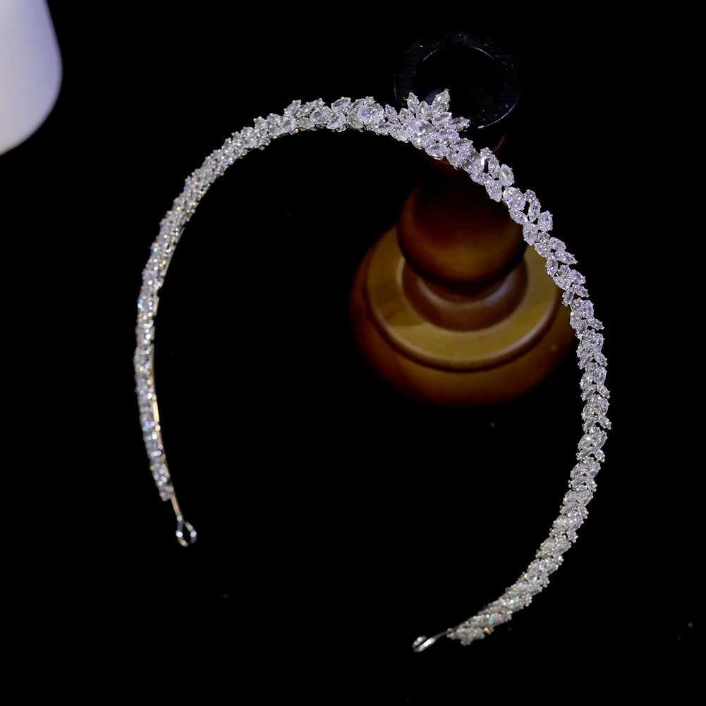 New Fashion Silver Color CZ Tiaras And Crowns For Women Ushape Bride Headpiece Jewelry Crystal Diadems Wedding Hair Ornaments L250928S0UC