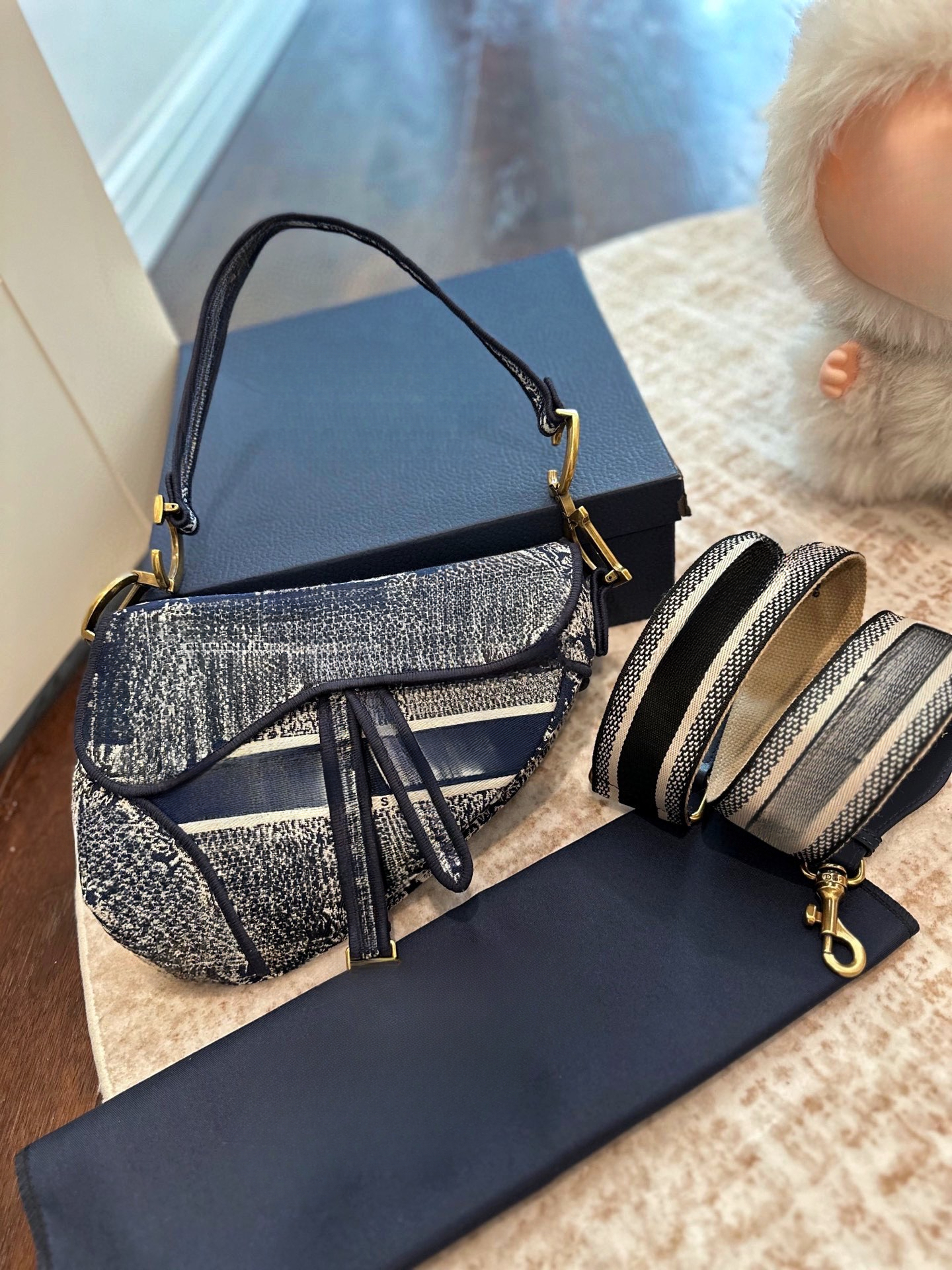 fashionable versatile saddle bag designer bag luxury bag crossbody bag shoulder bag simple style womens bag