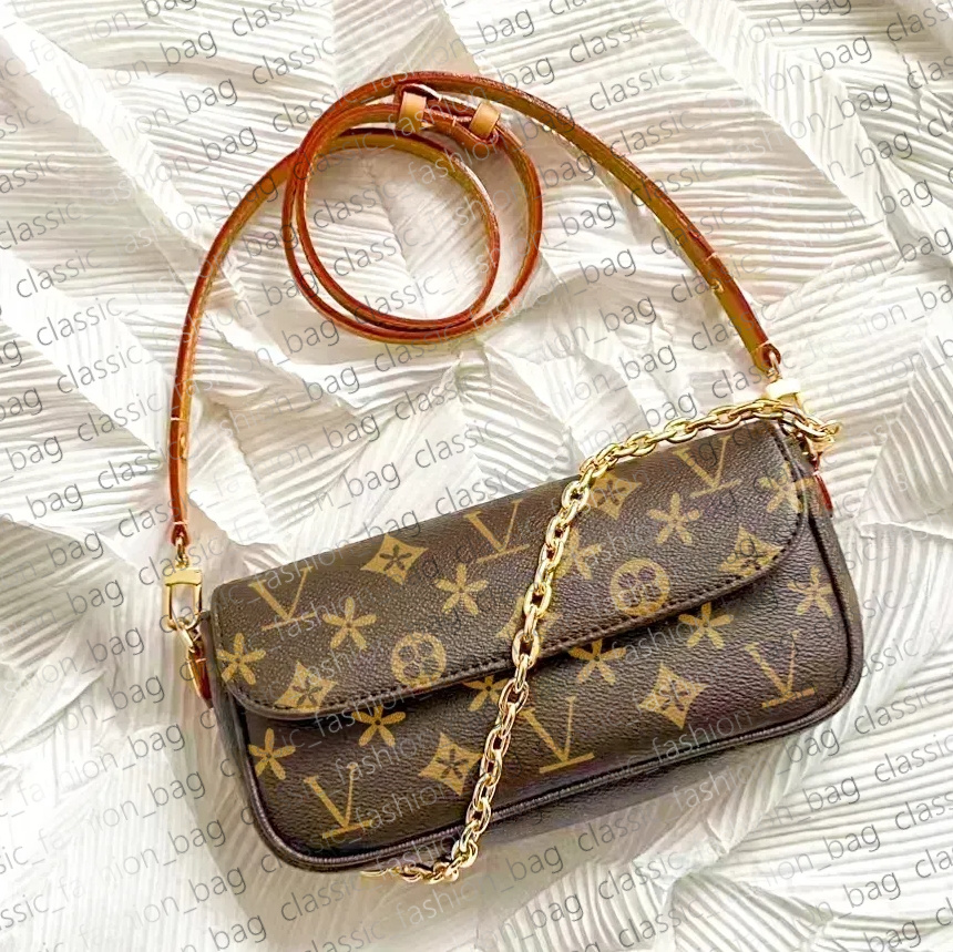 top Gold Chain Handbag Luxuries Designers Womens Coated Canvas Zipper Crossbody Shoulder Strap Bag Crescent bottom handbags purses Moon Bags 10A