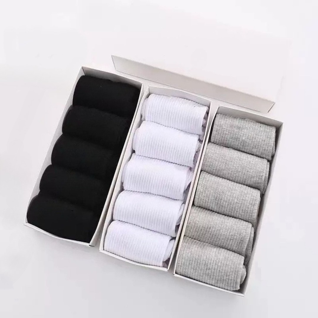 Designer men's low, medium and high-waisted pure black, white and grey breathable women's cotton socks, letter breathable jogging, basketball and football sports socks