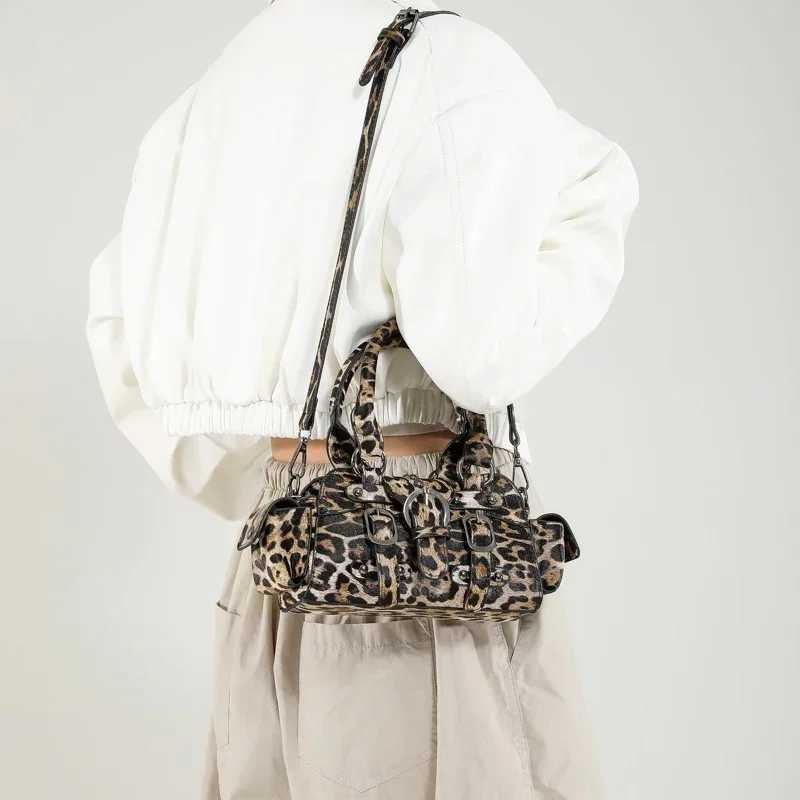 Highend Retro Pu Leather Handbag Brand Designer Leopard Houndstooth Pattern Small Shoulder Bags Versatile Women Crossbody Bag L250928