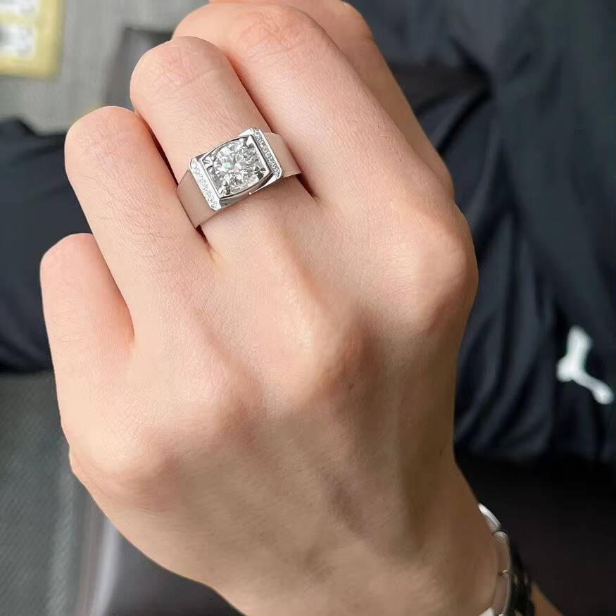 Custom Luxury Hip Hop Pinky Ring S925 Silver Moissanite Ring Men VVS DEF Hip Hop Moissanite Rings