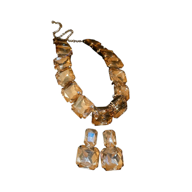 Diamond-Encrusted Square Necklace and Earrings Set, Niche Exaggerated Design, Collarbone Chain, Fashionable High-End Jewelry Accessories - view 3