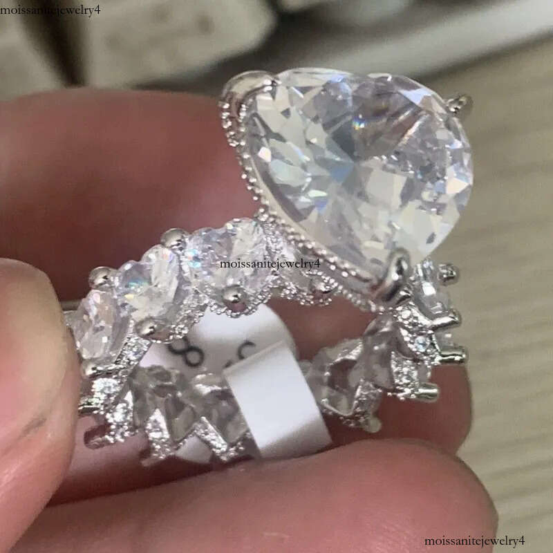 Dove Egg Vintage Fashion Jewelry Sterling Sier Pear Cut Big White Topaz CZ Dia Gemstones Promise Women Wedding Band Ring For Lover