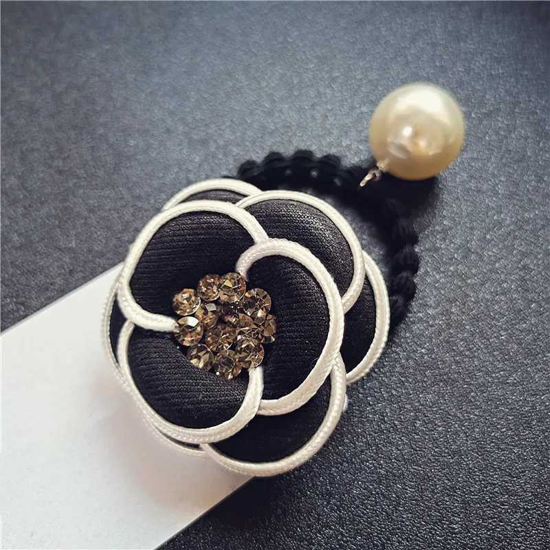 Fashion Elegant Rose Pearl Elastic Hair Bands Hairbands France Fresh Floral Camellia Flower Pearl Hair Accessories Headbands Wholesale awe Y250930
