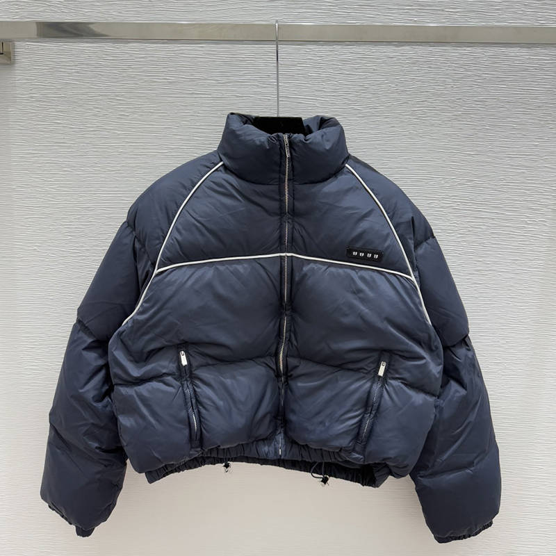 Designer Women Warm Short Jackets Solid Color Stand Neck Windproof Thicken Coats Winter Vacation Street Style Daily Outerwear