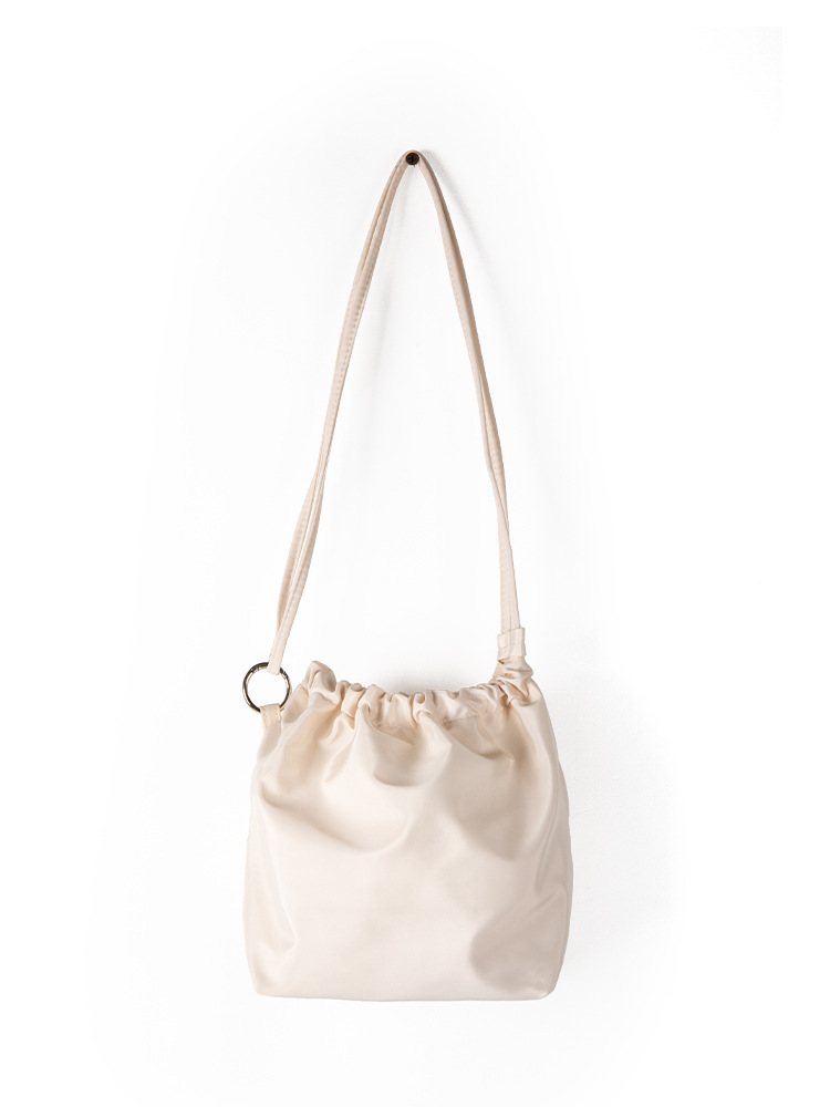 Hot-Selling New Style Drawstring Closure Nylon Bucket Korean Version Simple Casual Versatile Lightweight Small Shoulder And Crossbody Bag