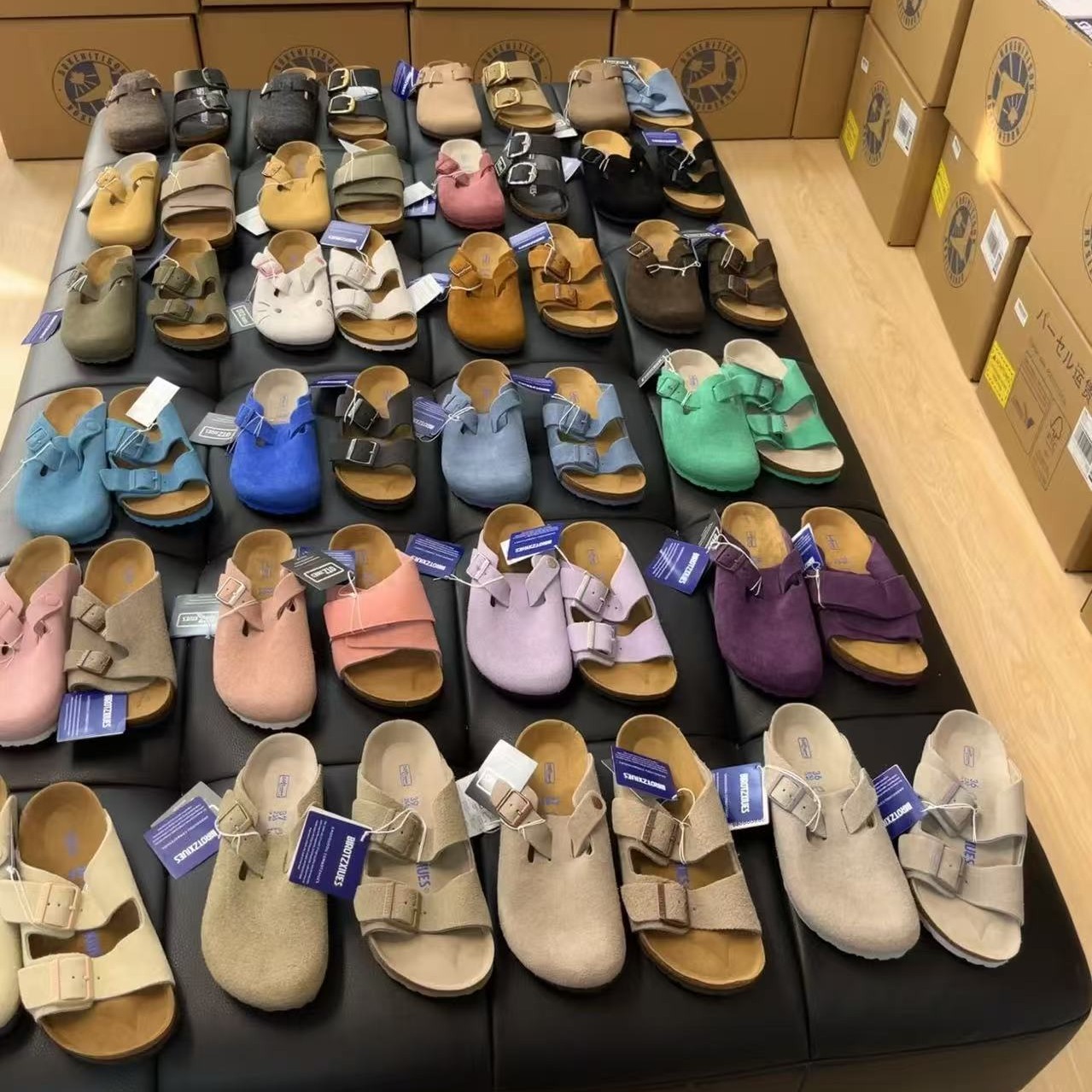 Clogs Sandals Clog Slippers Cork Flat Fashion Summer Genuine Leather Slide Favourite Womens Mens High Quality Beach Shoes