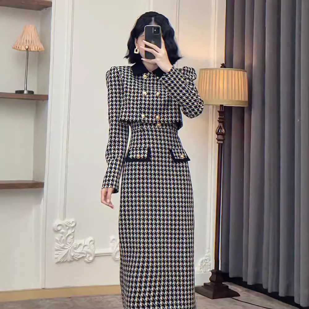 Early Autumn New Womens Fashion Small Fragrance Style Suit Dress Fashionable Highend Elegant Socialite Twopiece Set
