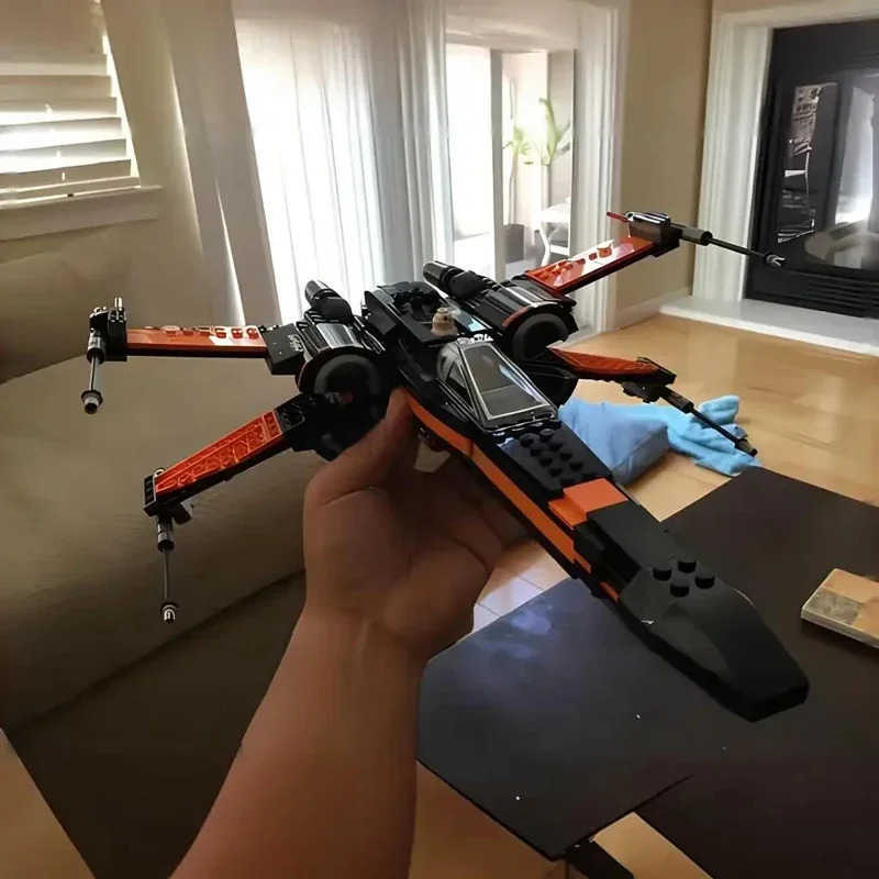 2025 717PCS Space War Xwing Fighter Set Building Blocks Wars Spaceship Warplane Construction MOC Bricks Toys Gifts For Kids Boy T250930