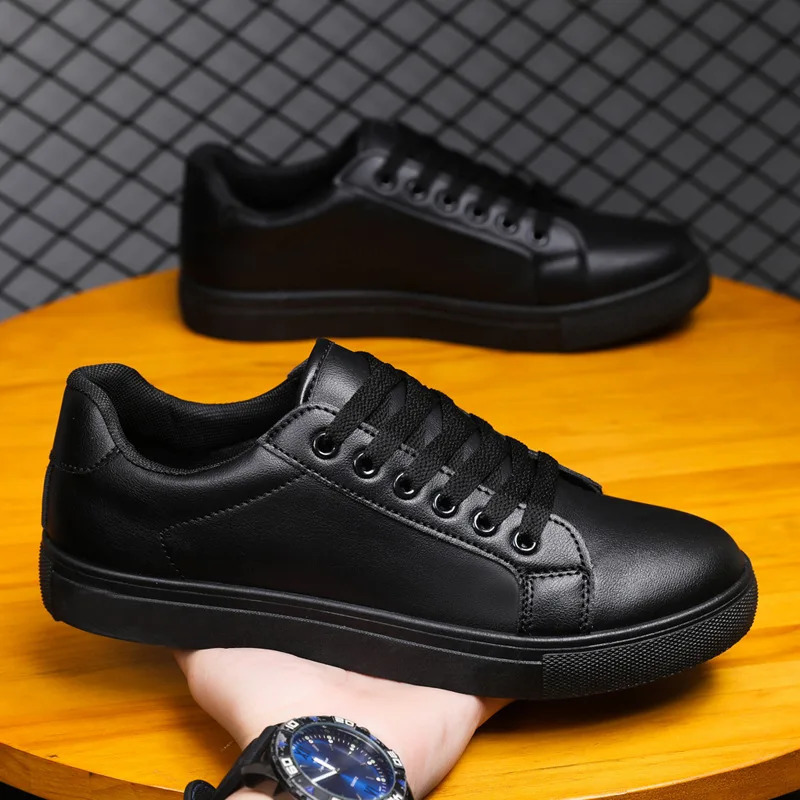 Mens Business Casual Shoes Soft Moccasin Shoes Comfortable Casual Shoes for Men Solid Black White Men Sneakers 2025 250929