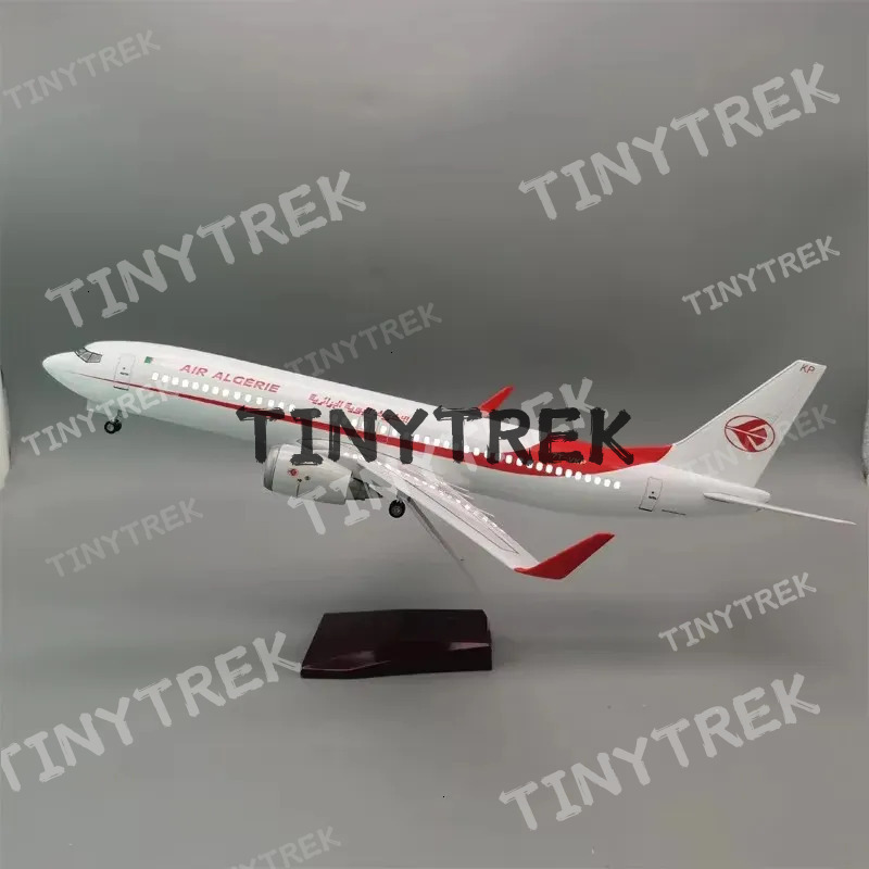 1 135 Scale 47cm Air Algerie A330 with Lighting and Base Wheel Diecast Resin Plastic Airplane Model Toy Gift 250825