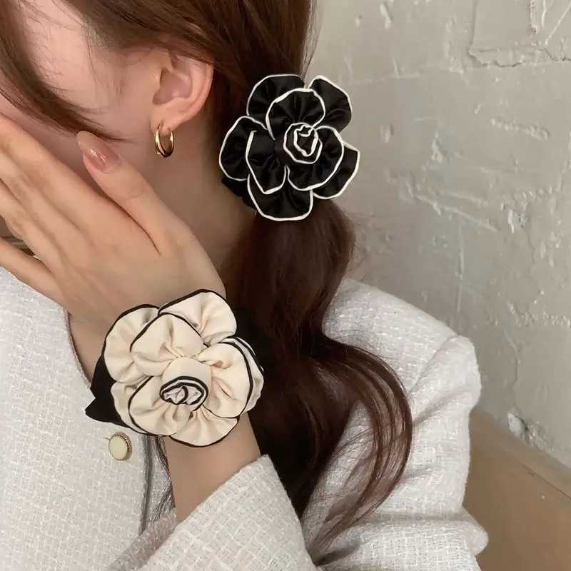 Fashion 1pc Xiaoxiangfeng Fashionable Camellia Hair Clip Large Back of Head Gripper New High end Elegant Sweet Hairpin Accessories wer Y250930