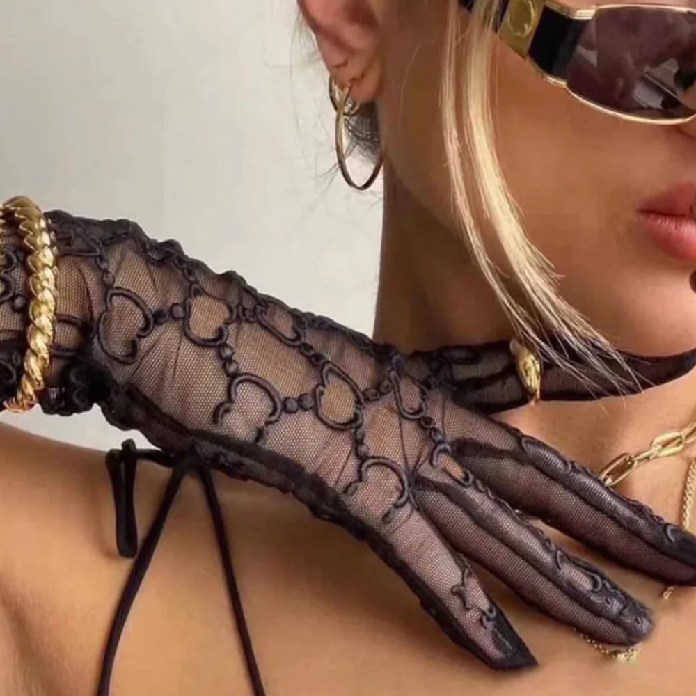 Five Fingers Gloves Women Long Lace Bride Bridal Gloves Wedding Gloves Crystals Wedding Accessories Embroidery Lace Gloves for Brides five Fingerless Wrist