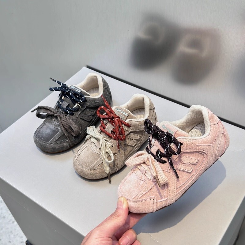 Student Training Shoes Autumn and Designer Winter New Children's Korean Sports Anti slip Wear resistant Soft soled Board Forrest Gump