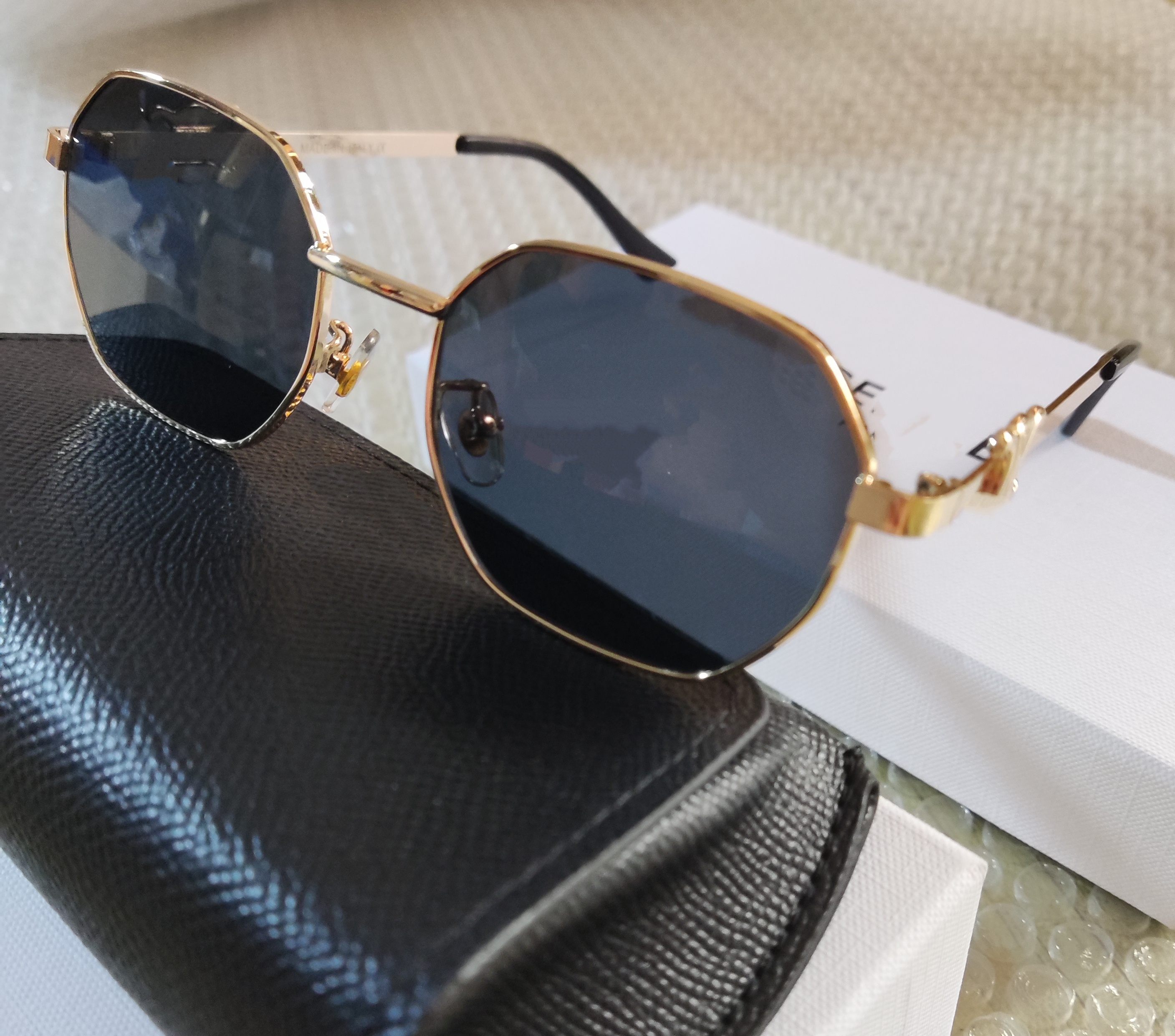Luxury sunglasses vintage glasses womans tourism street photo metal full frame sunnies sunglass man