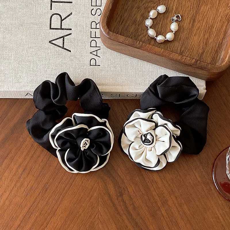 Fashion Elegant Vintage Camellia Handmade Flowers Hair Ties Headband Women Stylish and Chic Headrope Hair Scrunchies Hair Accessories Y250930qws
