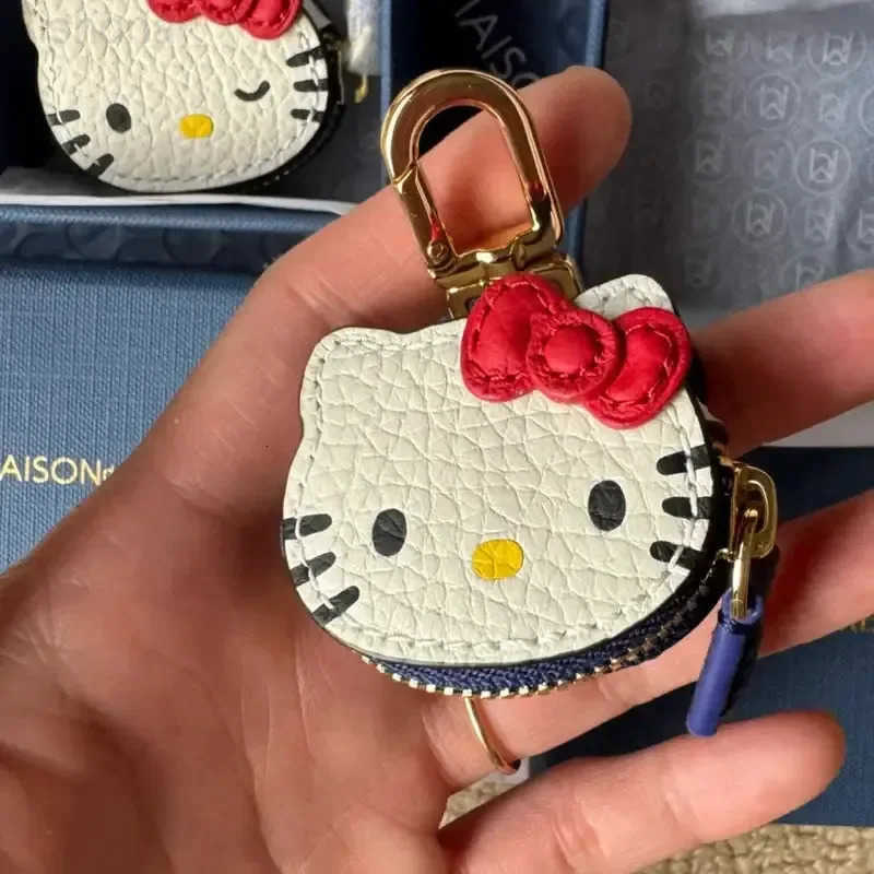 Sanrio In Stock Kawaii High Beauty Hello Kitty Cartoon Personalized Creative Leather Bag Keychain Pendant Fashion Clothing Accessories L250930
